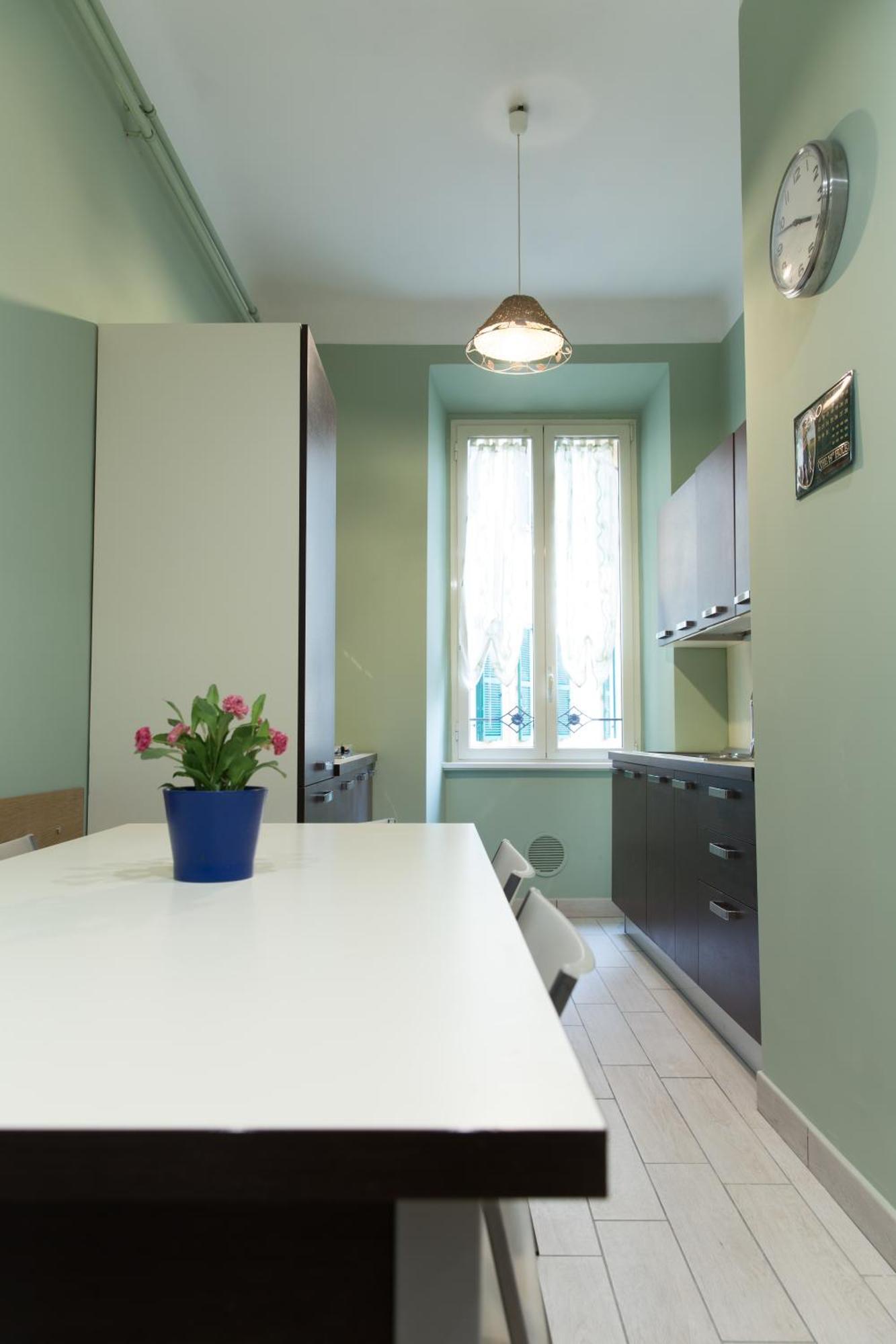 Beautiful Apartment In San Giovanni Close To Colosseo Рим Екстер'єр фото