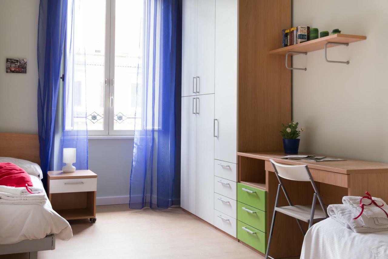 Beautiful Apartment In San Giovanni Close To Colosseo Рим Екстер'єр фото